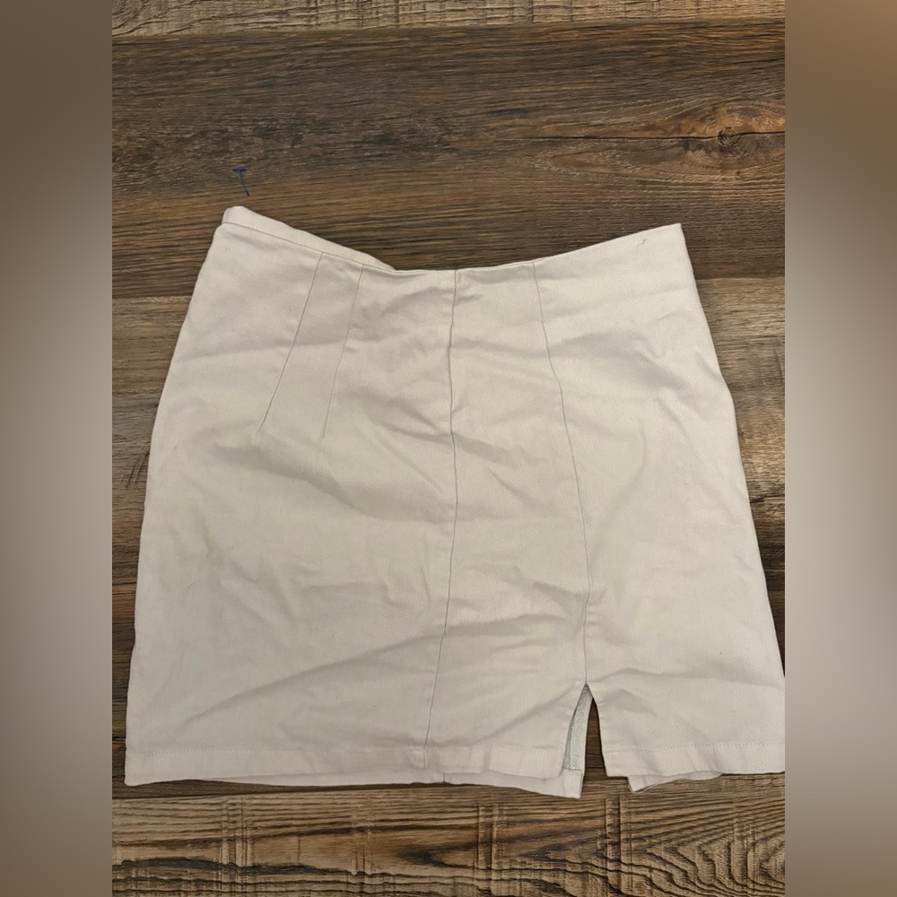 Double Zero Cream Skorts Relaxed Fit